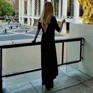 Messagerie $729 Midnight Blue Velvet Dress size 42